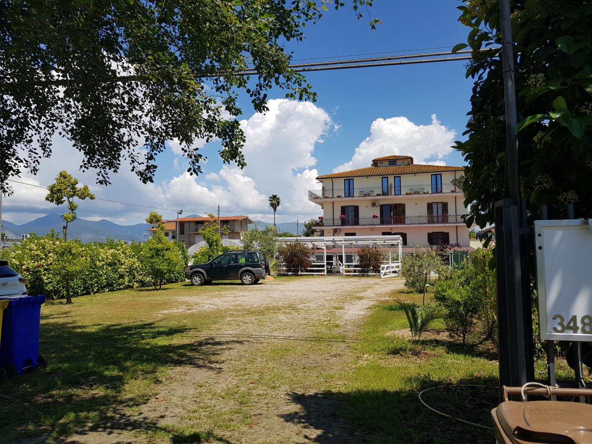 Un Passo Dal Mare - Guest House Lido Di Fondi Exterior photo